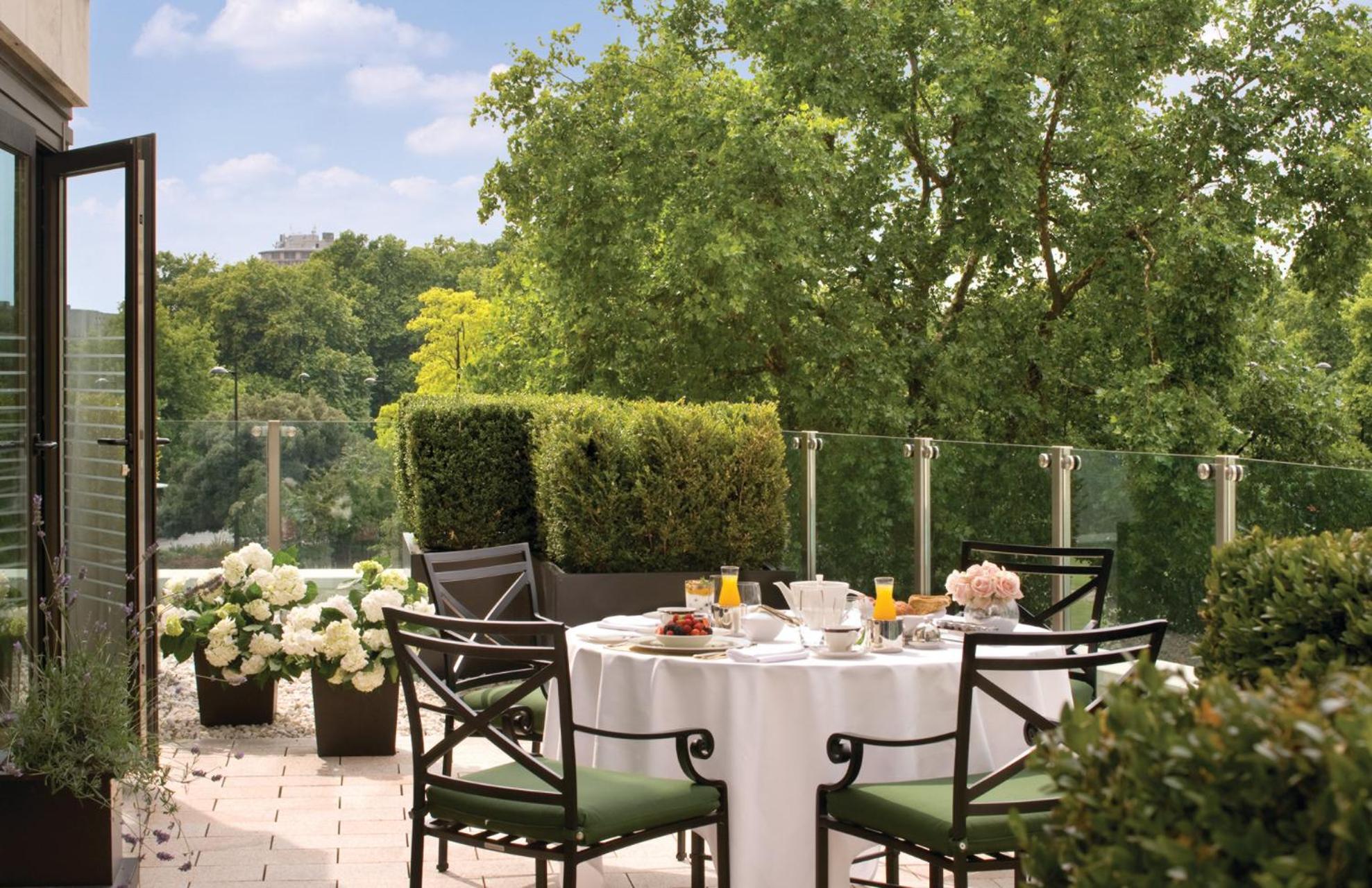 Four Seasons Hotel London At Park Lane Esterno foto